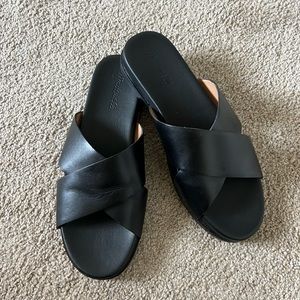 Madewell The Louisa Crossover Slide